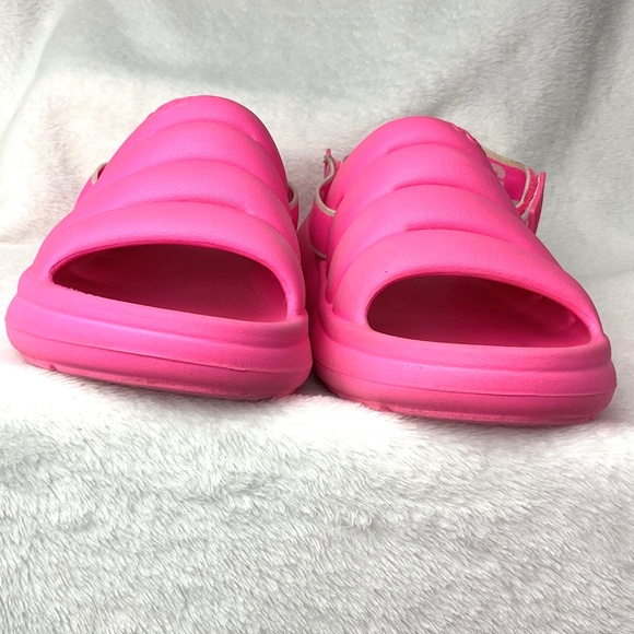 UGG Big Kids Sport Yeah Sandals Taffy Pink Size 4K - Picture 4 of 14